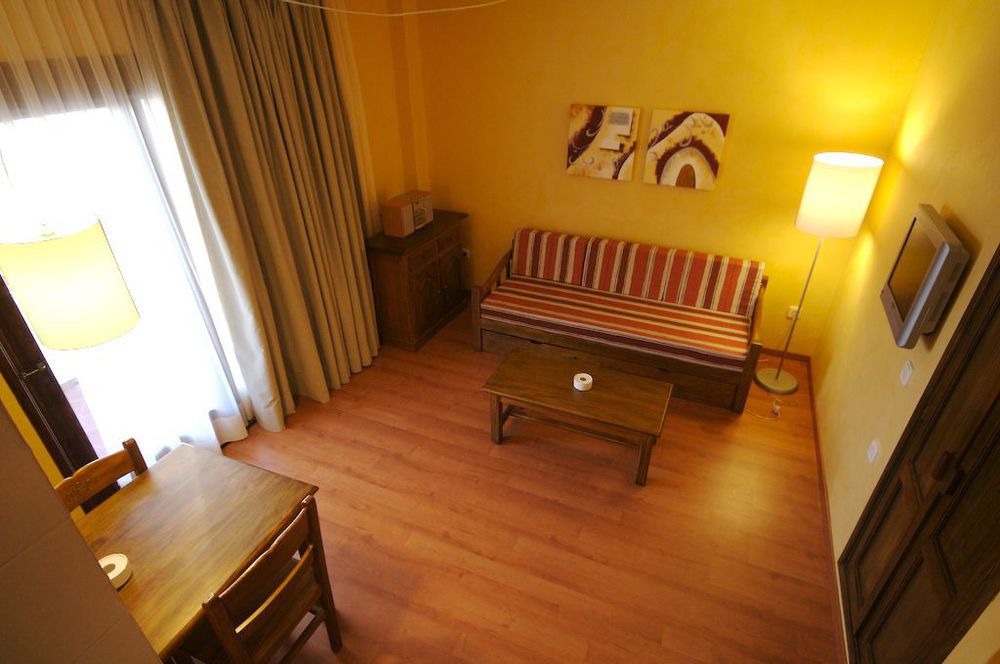 Apartamentos Parot Quality Santa Eularia des Riu Eksteriør bilde