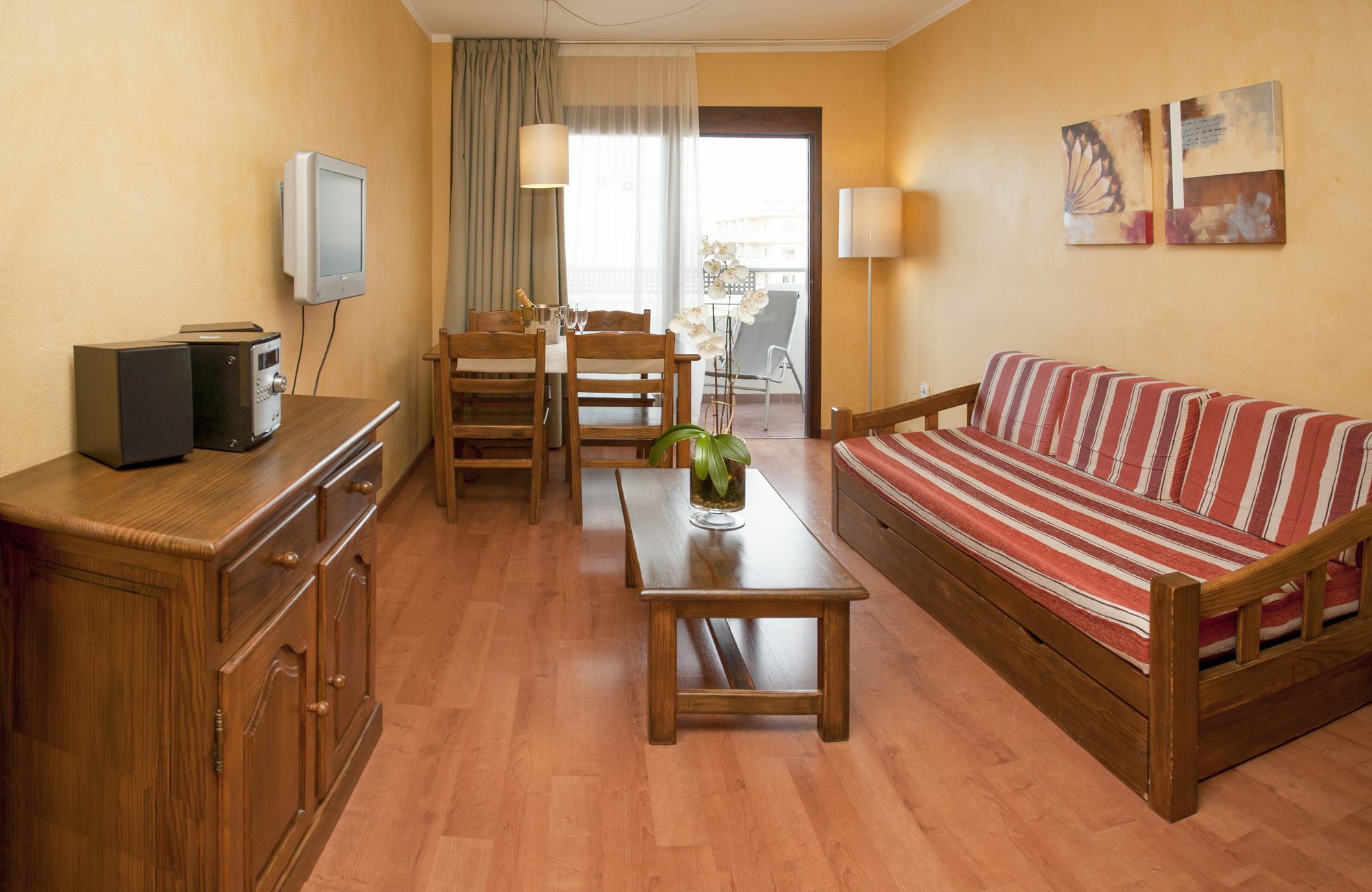 Apartamentos Parot Quality Santa Eularia des Riu Eksteriør bilde